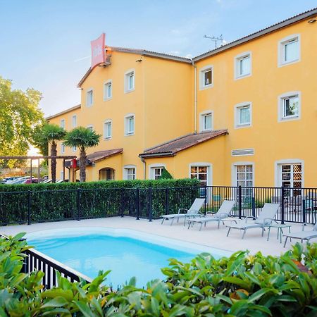 Отель Ibis Manosque Cadarache Экстерьер фото